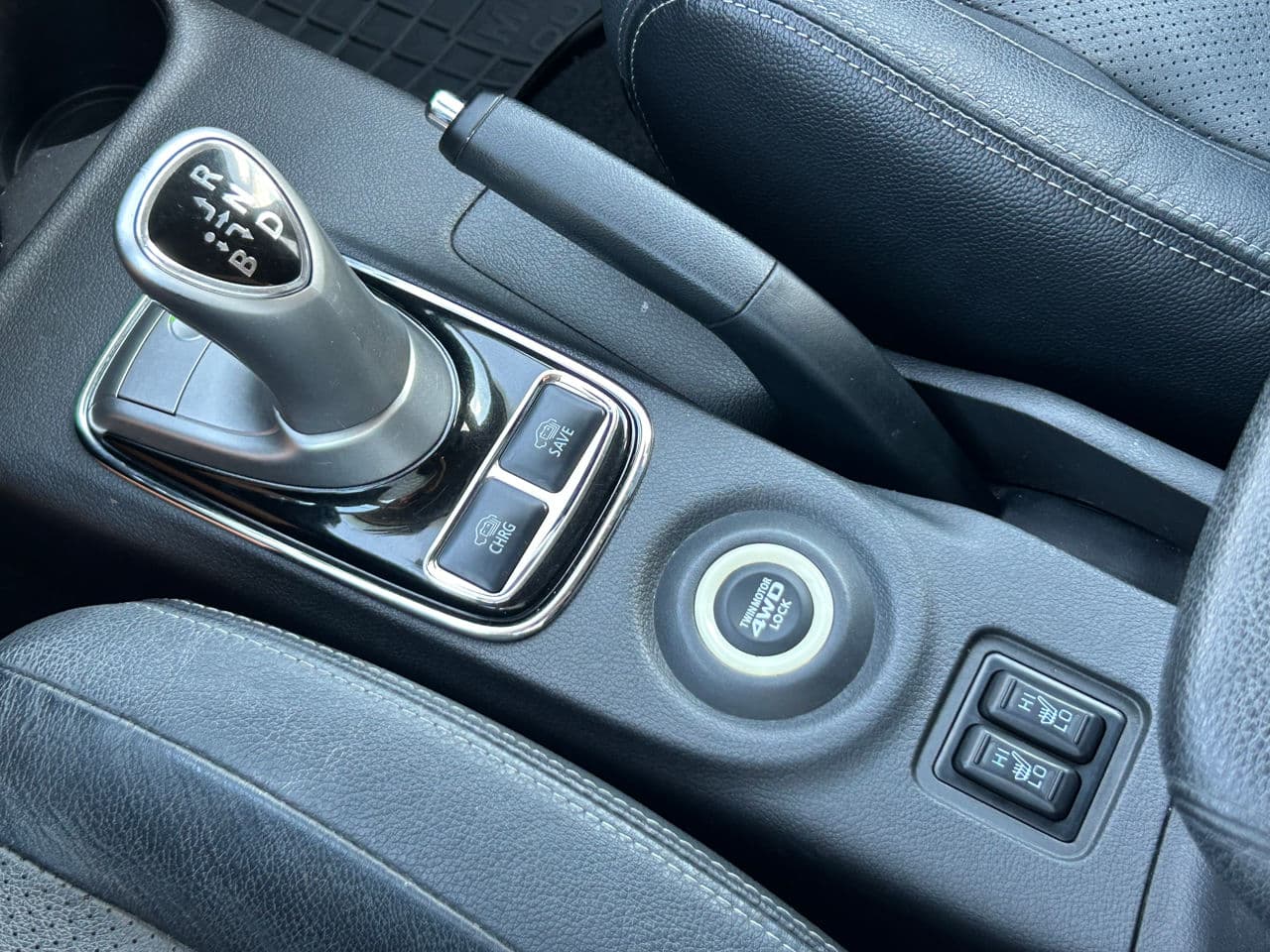 Mitsubishi Outlander 2013 — Миниатюра 16