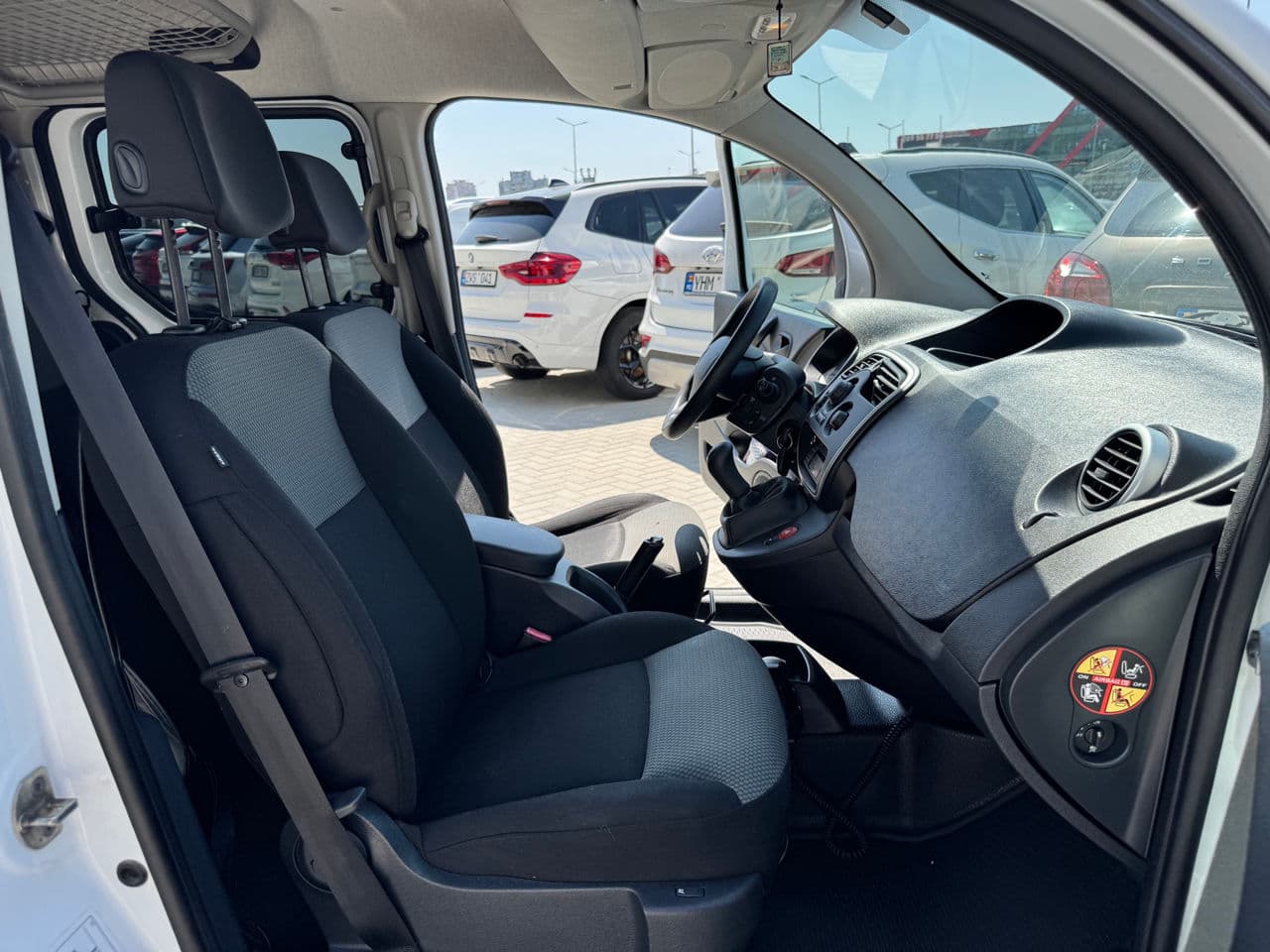 Renault Kangoo 2016 — Миниатюра 13