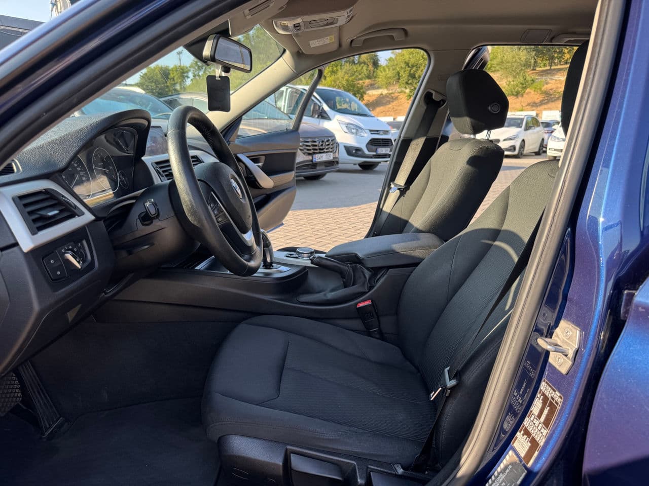 BMW 318 2016 — Миниатюра 5