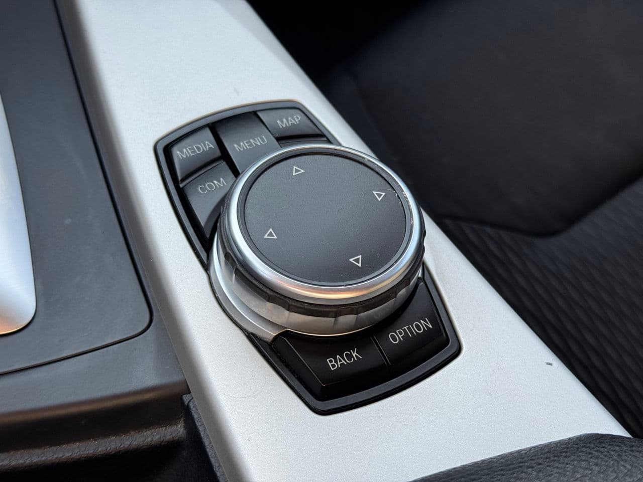 BMW 318 2016 — Миниатюра 13