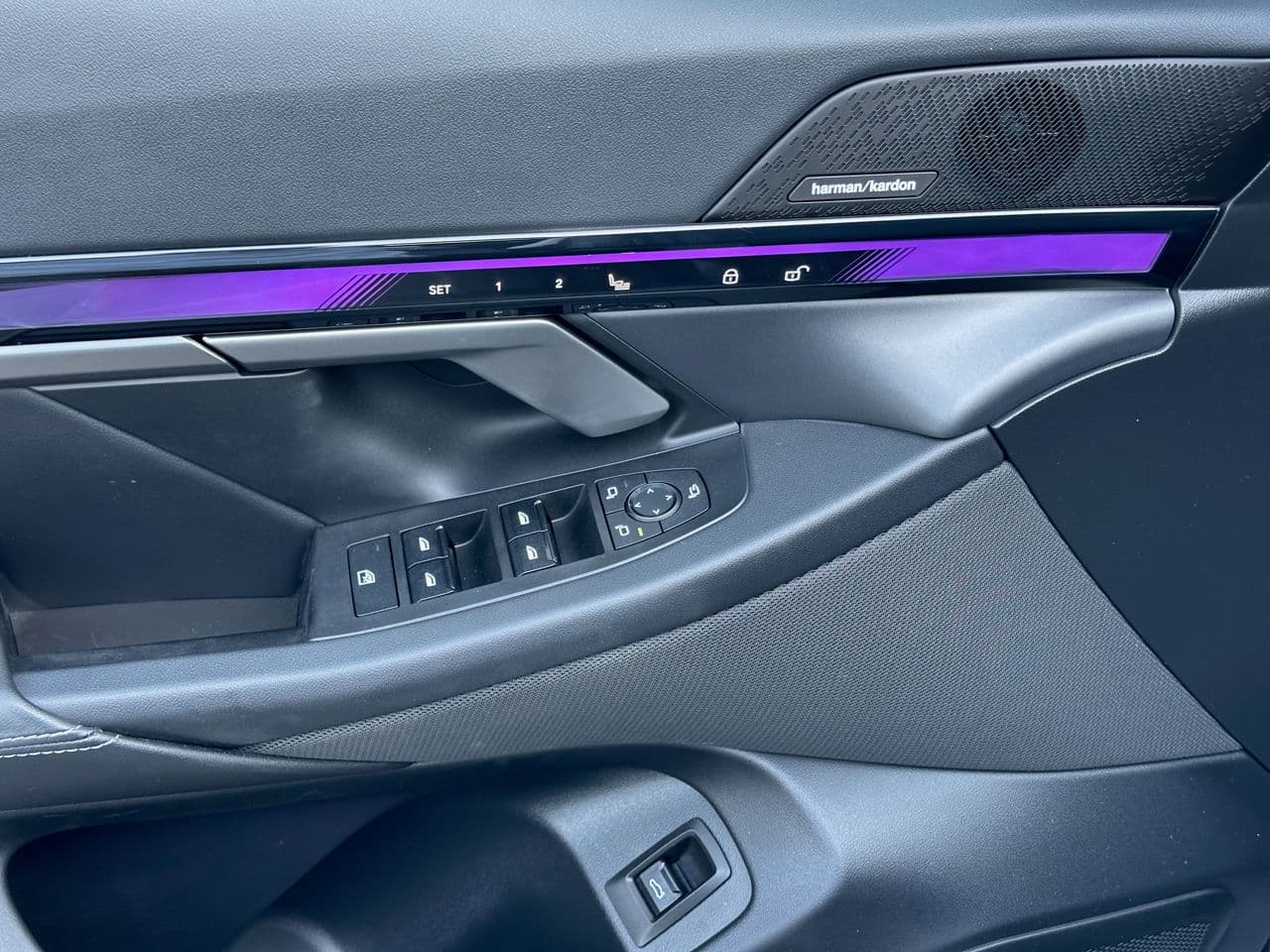 BMW i5 eDrive40 2024 — Миниатюра 20