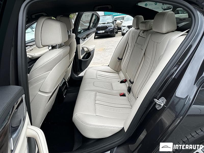 BMW 520 2017 — Миниатюра 18