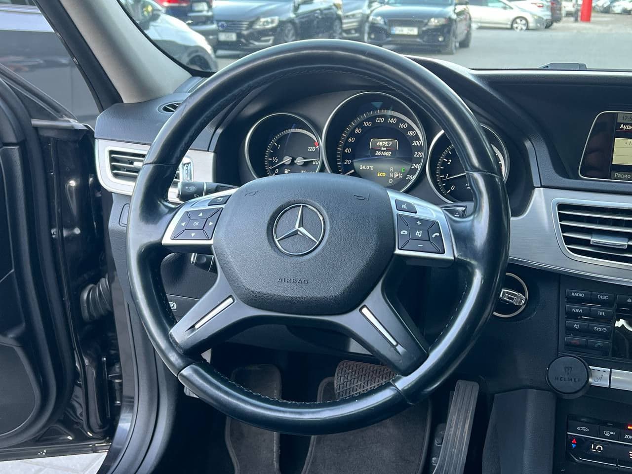 Mercedes E 200 2014 — Миниатюра 11