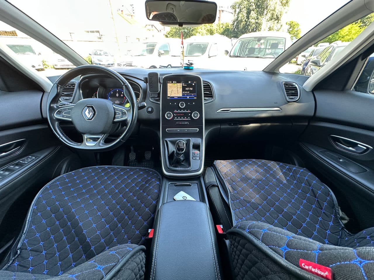 Renault Grand Scenic 2018 — Миниатюра 7
