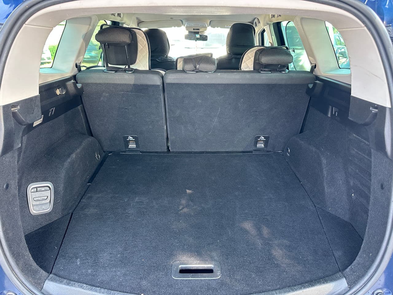 Renault Grand Scenic 2018 — Миниатюра 15