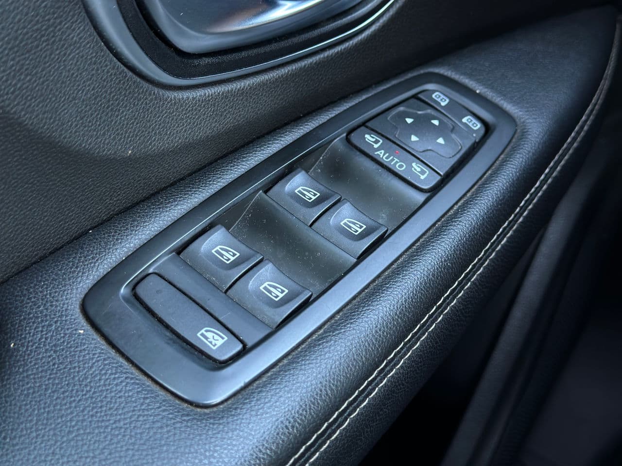 Renault Grand Scenic 2018 — Миниатюра 6