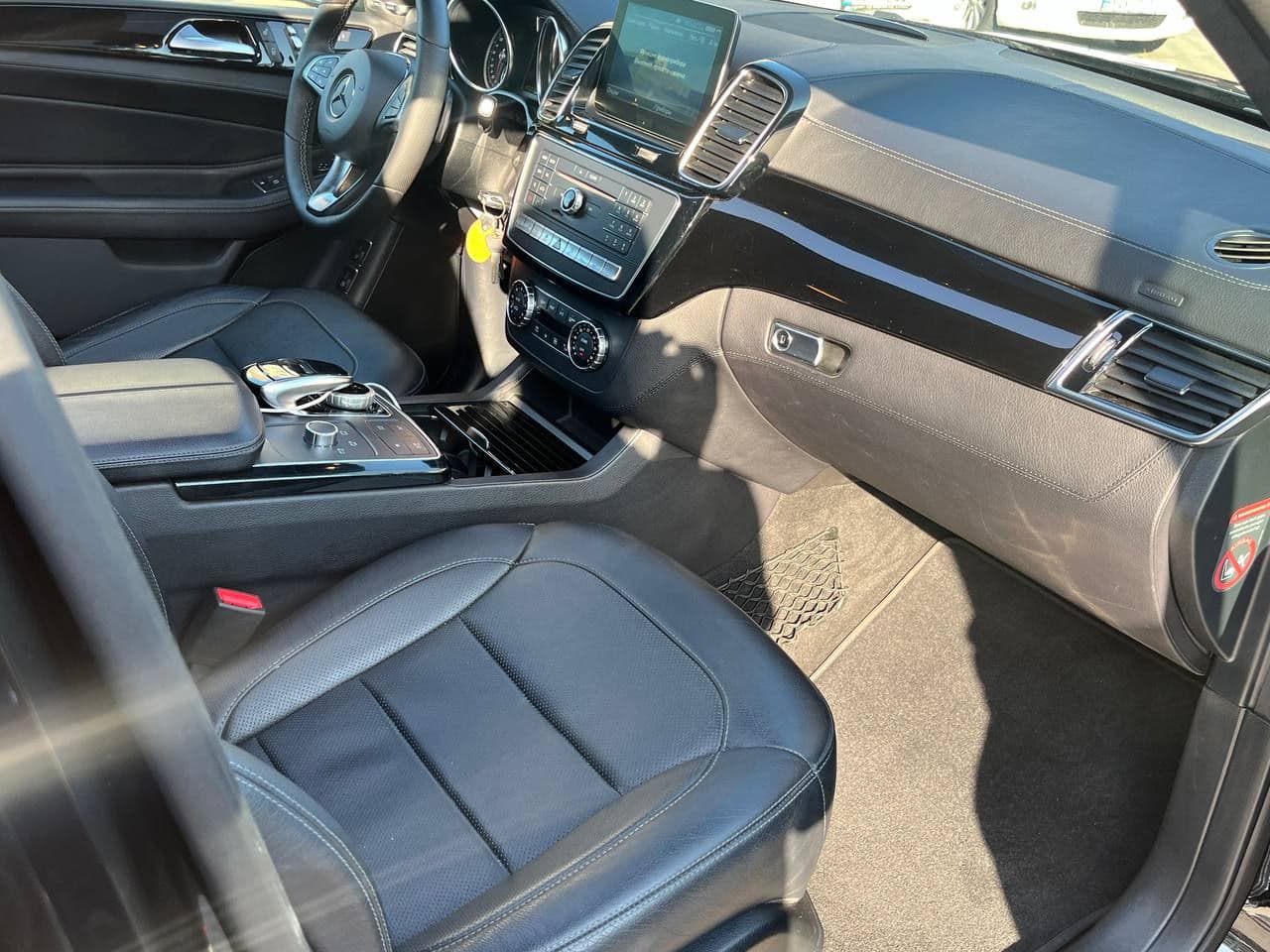 Mercedes GLE 500e 2016 — Миниатюра 7