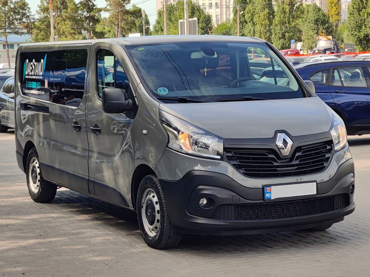 Renault Trafic 2018 — Миниатюра 3