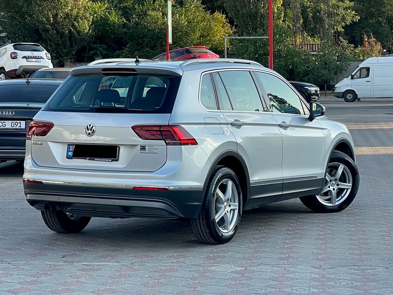 Volkswagen Tiguan 2019 — Миниатюра 3
