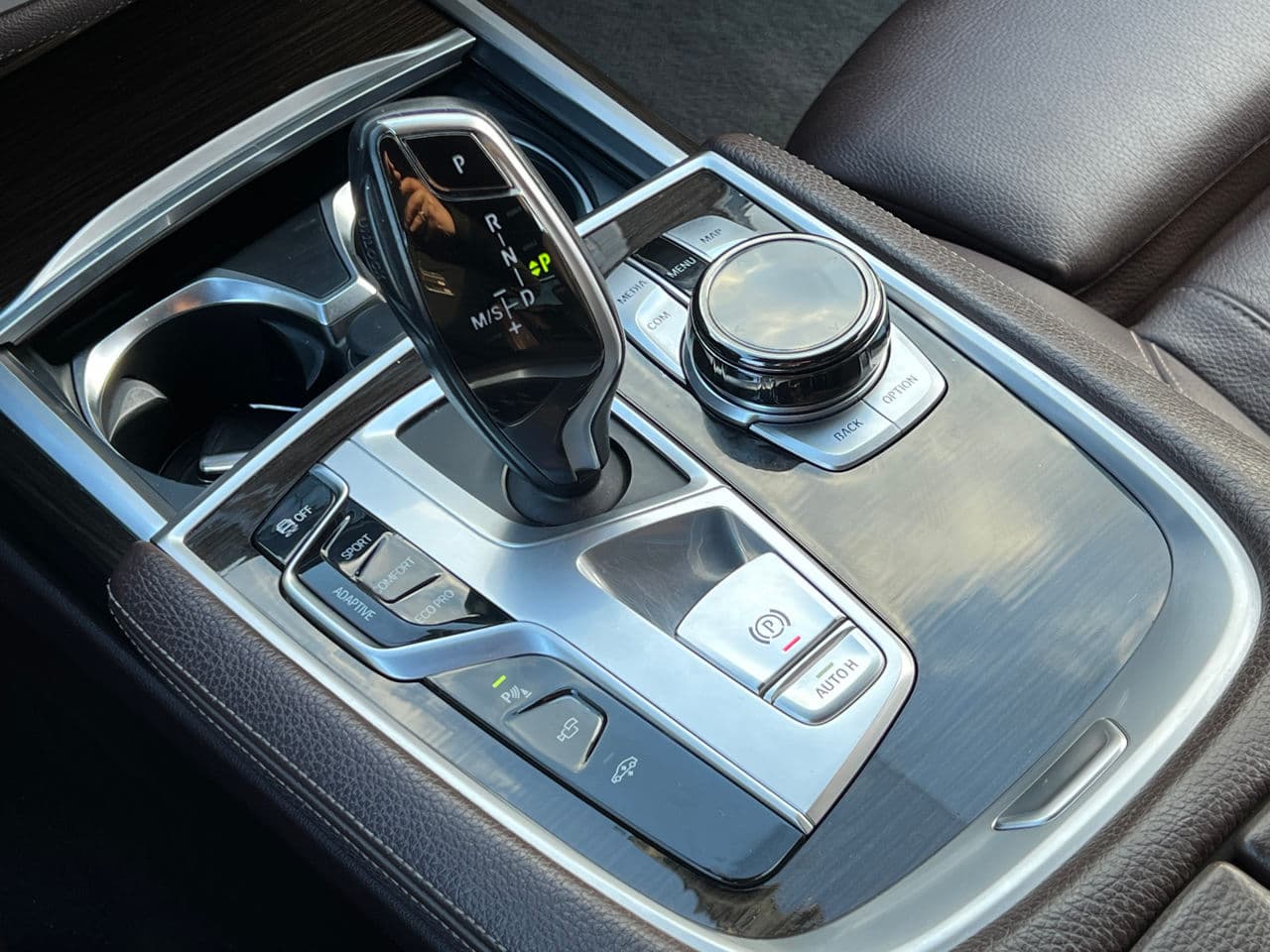 BMW 740 2017 — Миниатюра 14