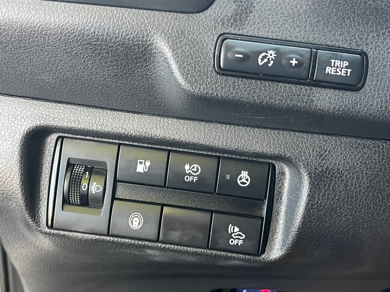 Nissan Leaf 2021 — Миниатюра 8