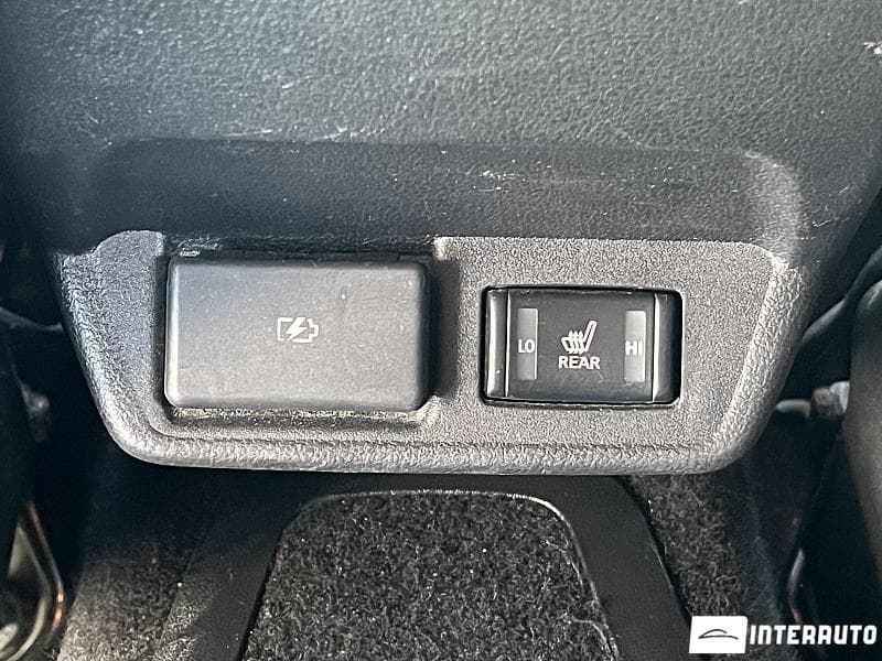 Nissan Leaf 2021 — Миниатюра 15