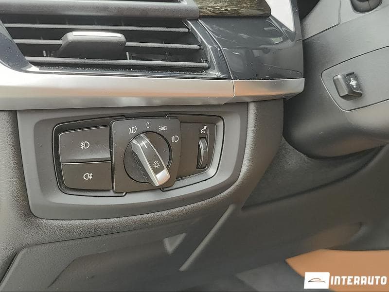 2015 BMW X5 2.5D — Miniatură 15