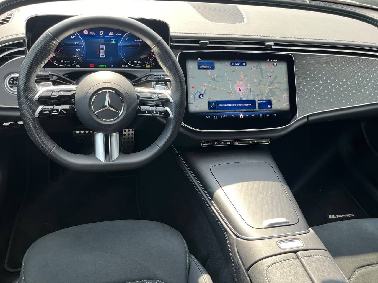 Mercedes E 300e 2024 — Миниатюра 8