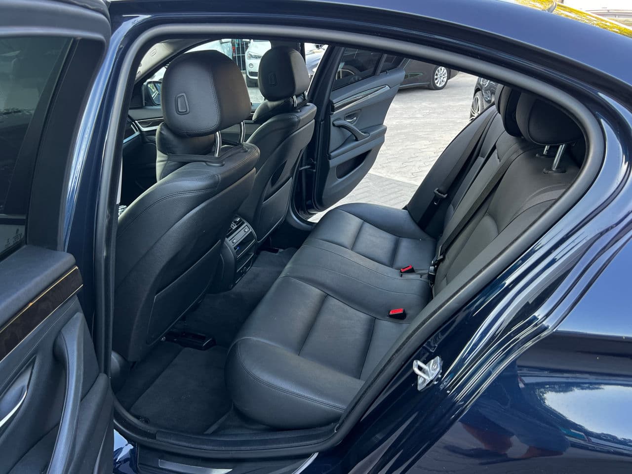 BMW 528 2014 — Миниатюра 8