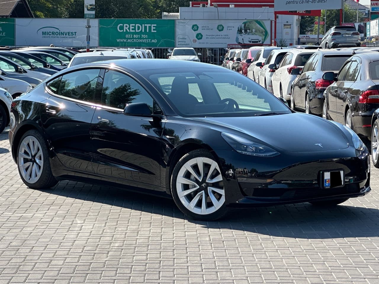Tesla Model 3 2023 — Миниатюра 2
