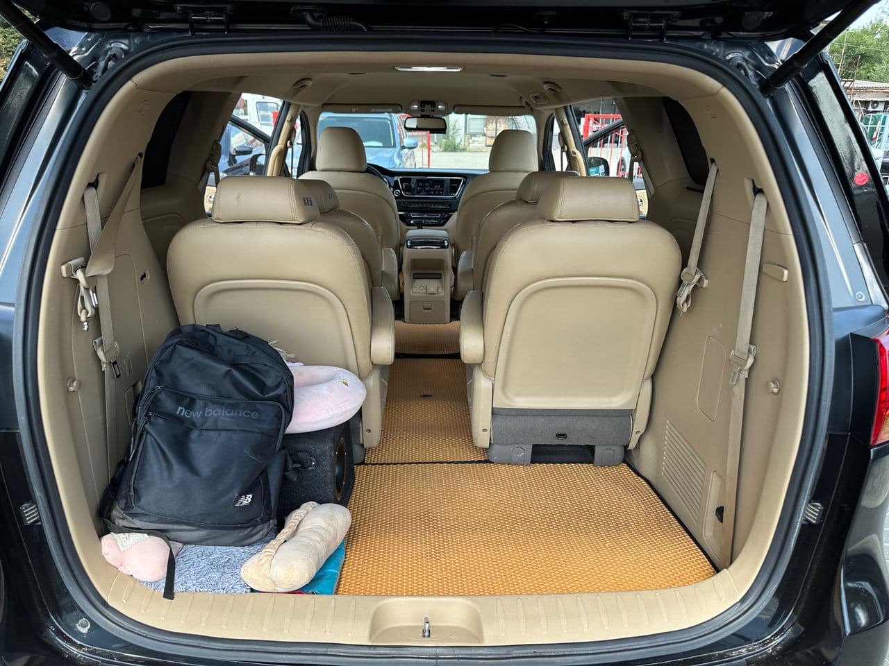 Kia Carnival 2016 — Миниатюра 18