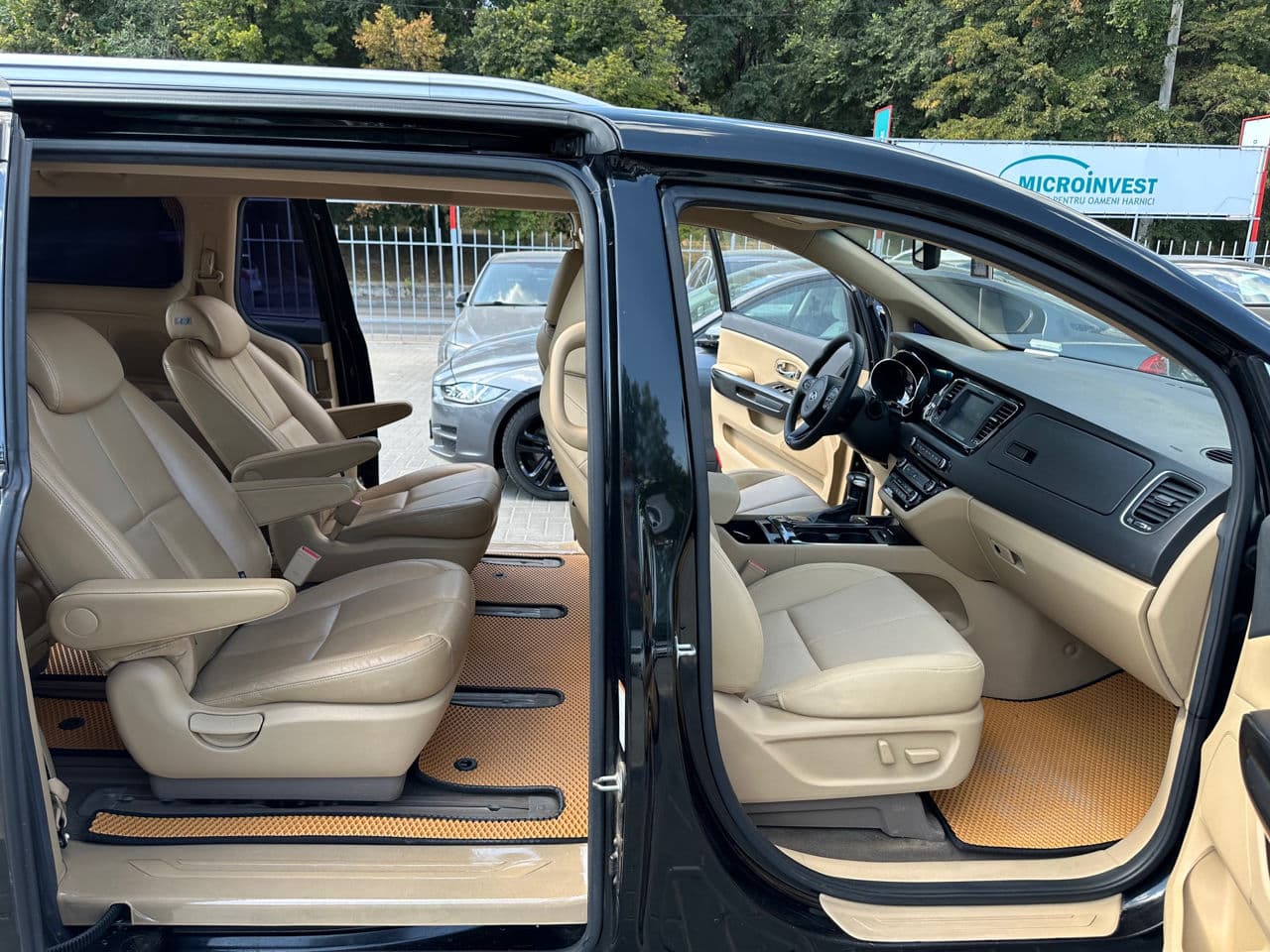 Kia Carnival 2016 — Миниатюра 10
