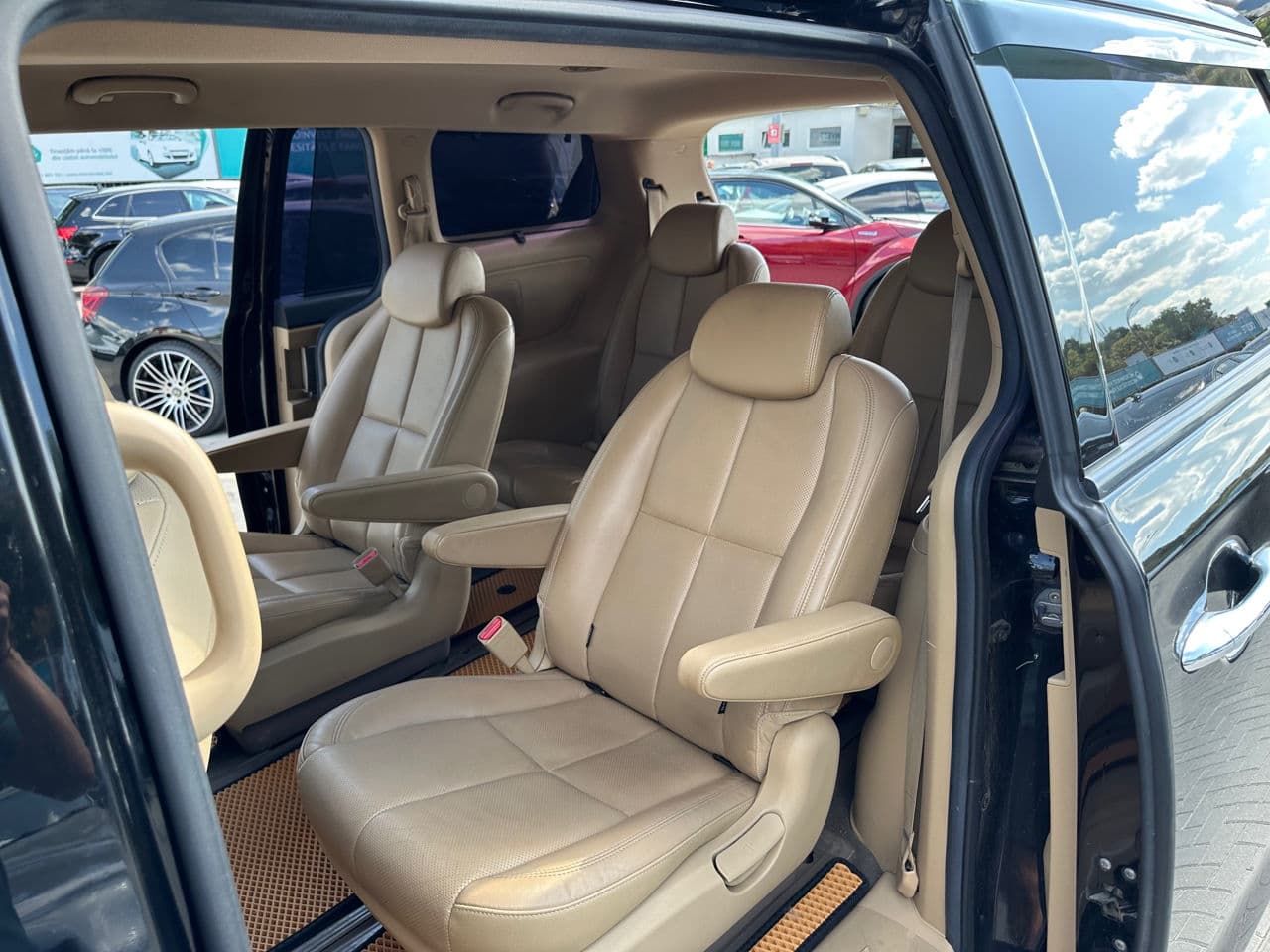 Kia Carnival 2016 — Миниатюра 17