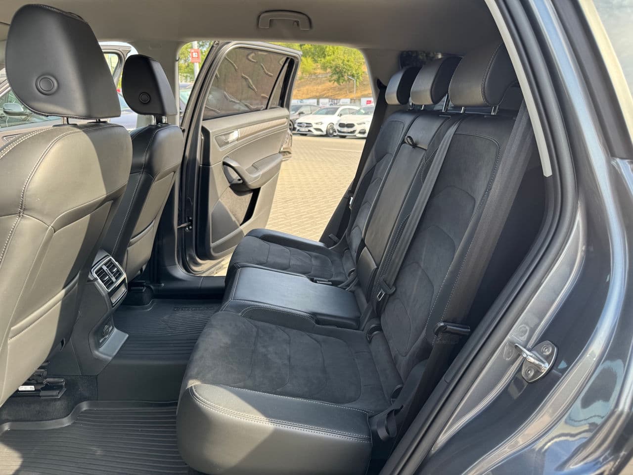 Skoda Kodiaq 2022 — Миниатюра 13