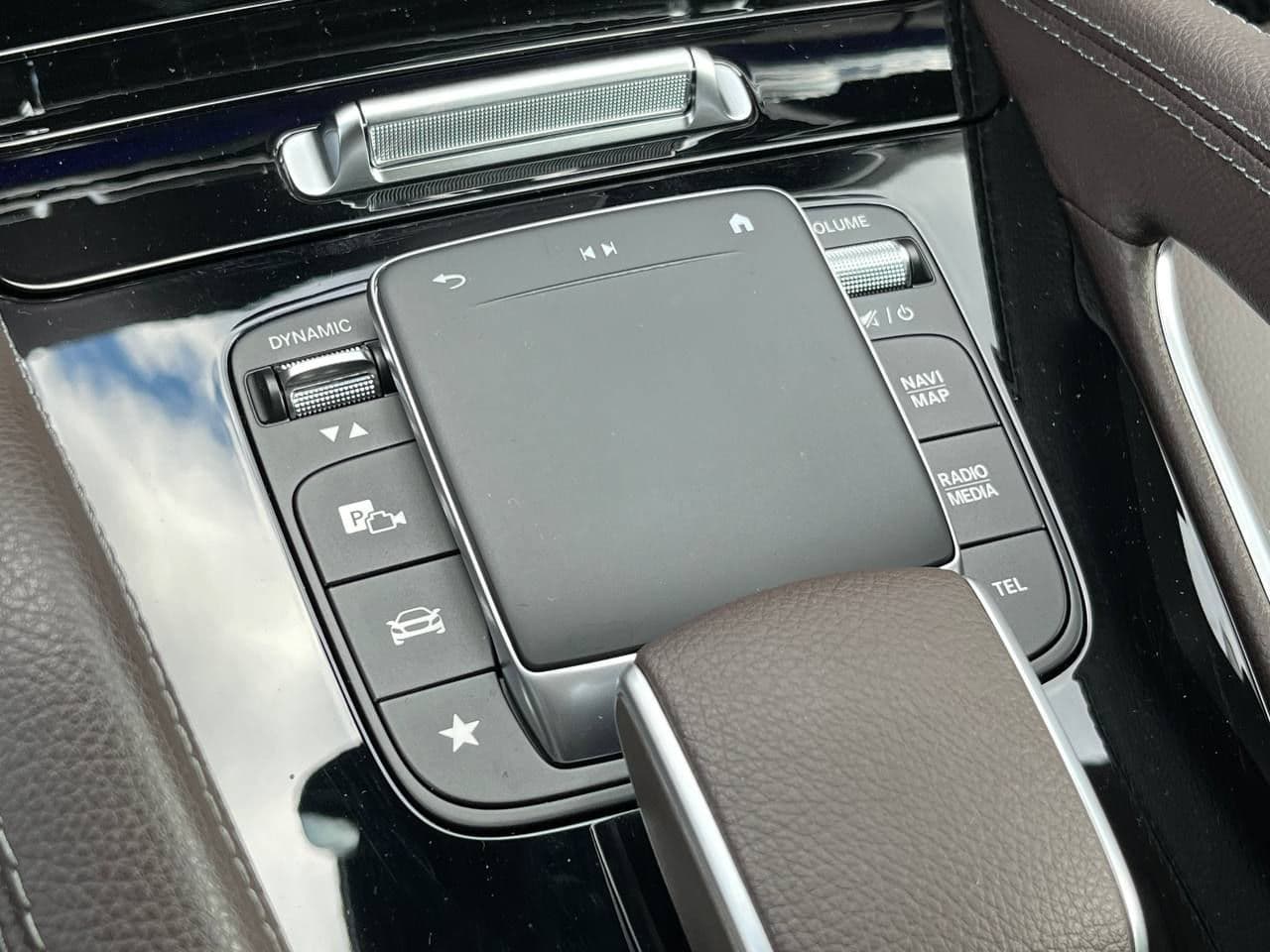 Mercedes GLS 450 2023 — Миниатюра 16