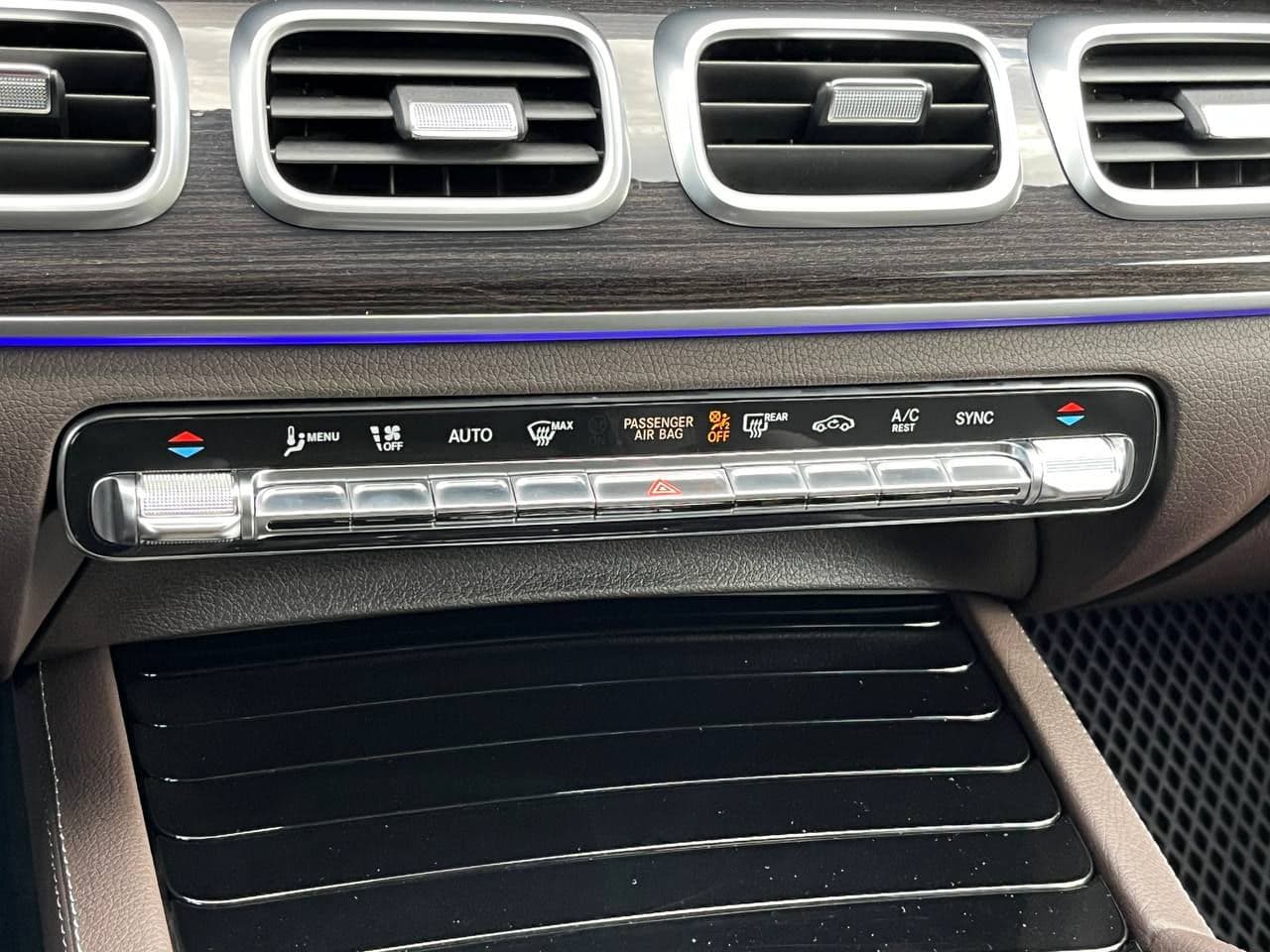 Mercedes GLS 450 2023 — Миниатюра 15