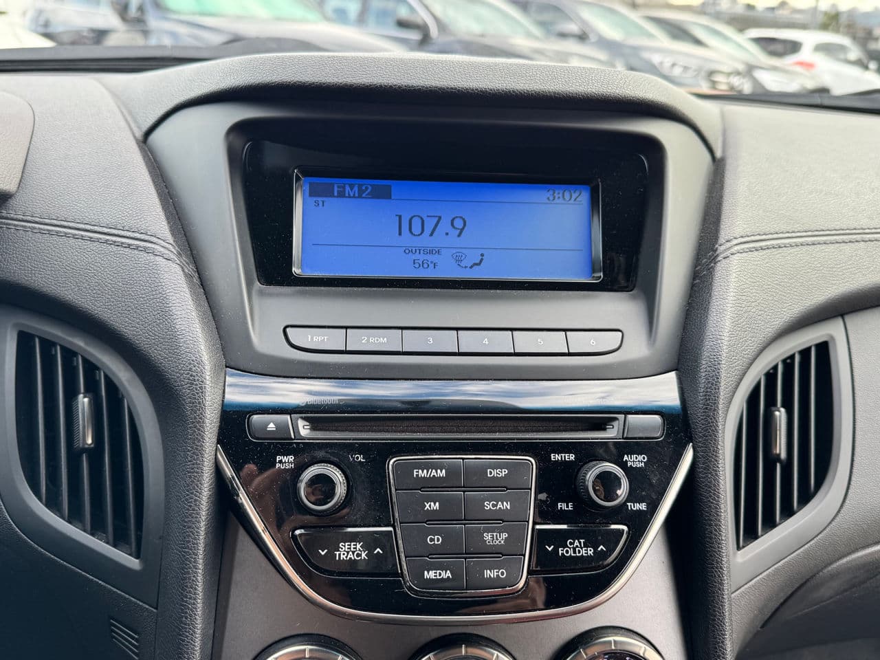 Hyundai Genesis 2012 — Миниатюра 9