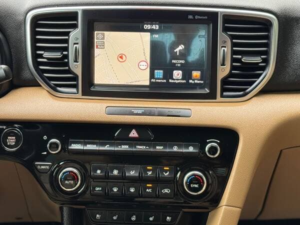 2017 Kia Sportage — Miniatură 17