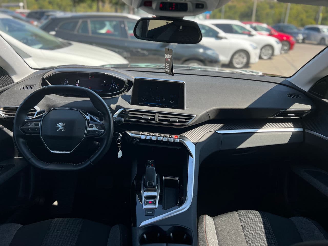 Peugeot 3008 2020 — Миниатюра 6
