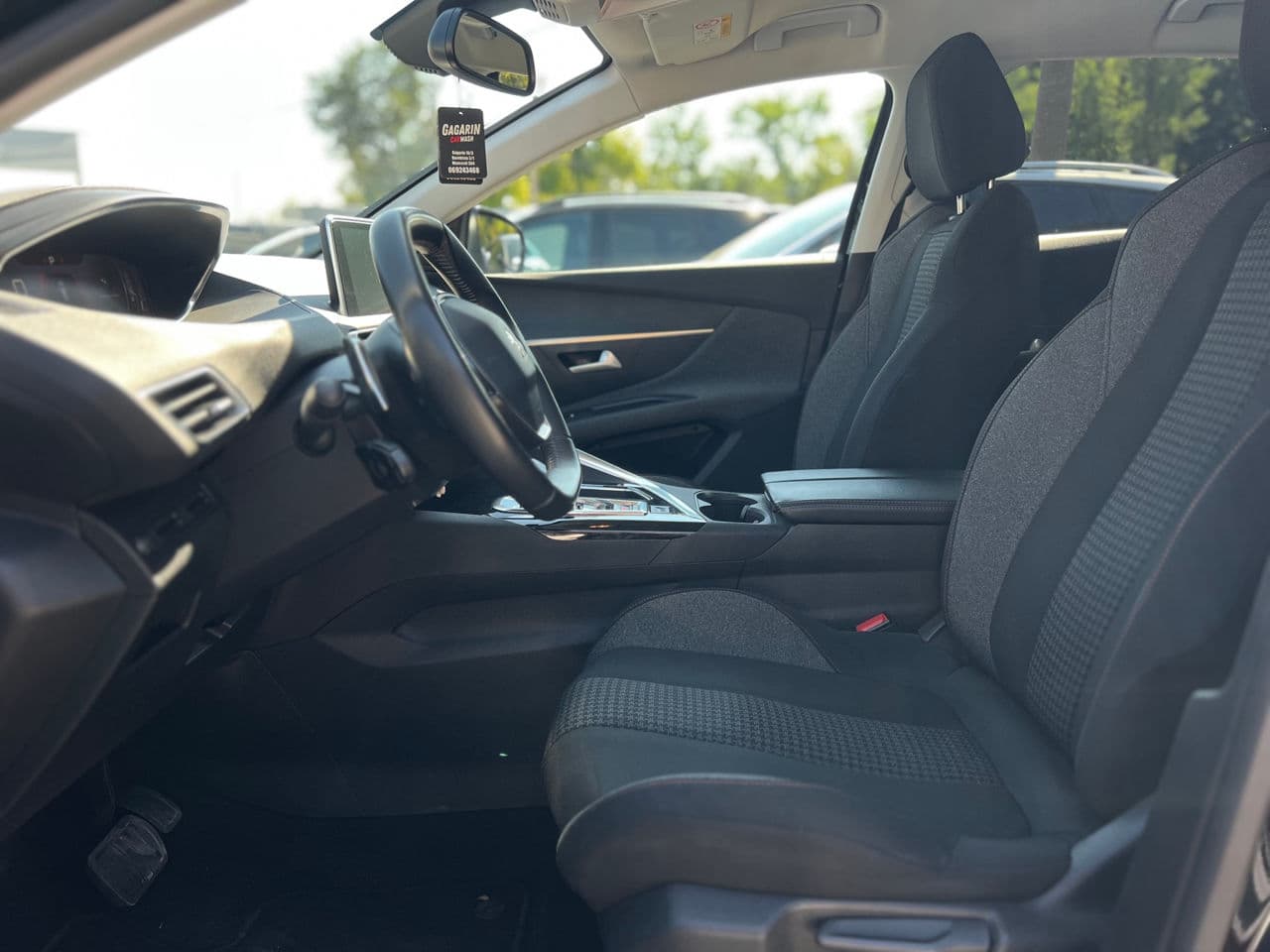 Peugeot 3008 2020 — Миниатюра 5