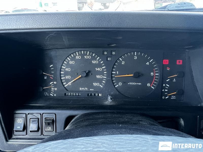 Nissan Patrol 1997 — Миниатюра 6
