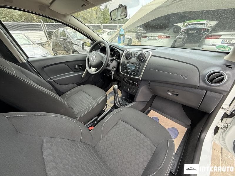 Dacia Sandero 2016 — Миниатюра 8