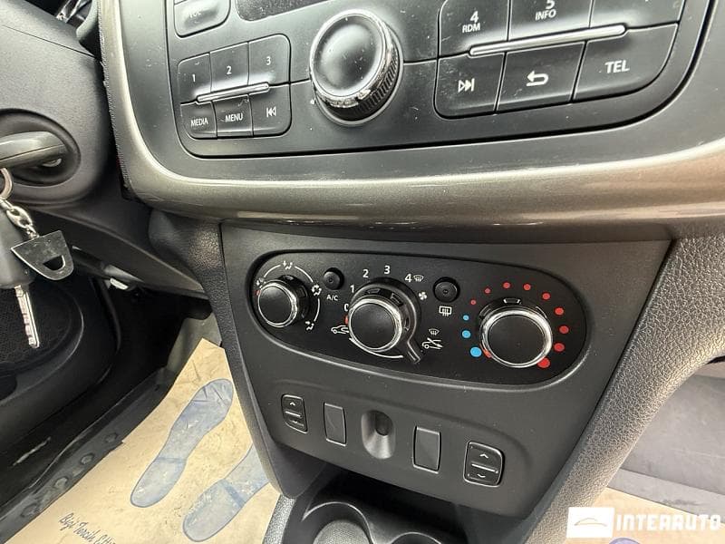 Dacia Sandero 2016 — Миниатюра 12