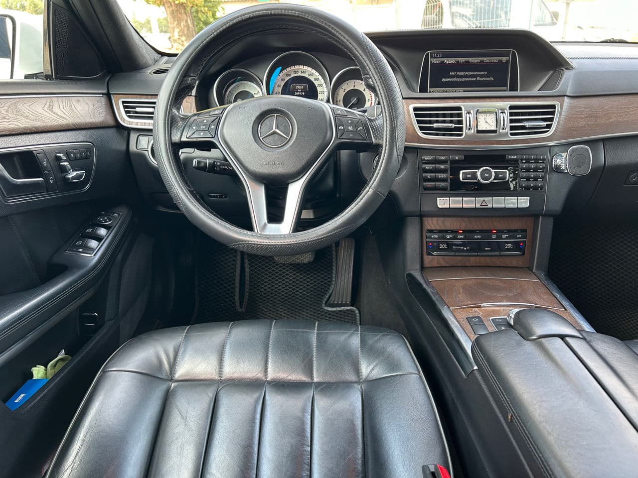 Mercedes E 300h 2013 — Миниатюра 8