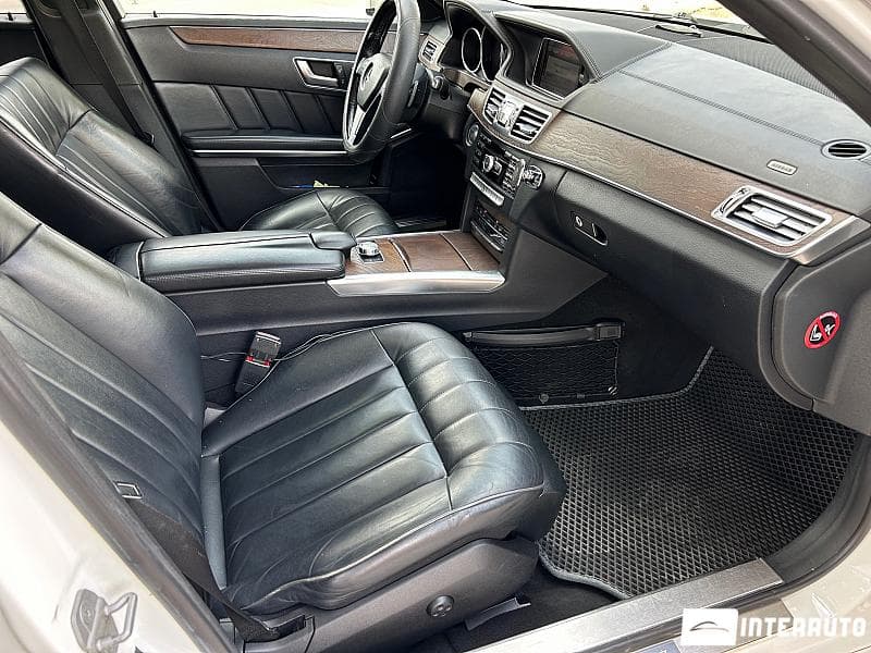 Mercedes E 300h 2013 — Миниатюра 14