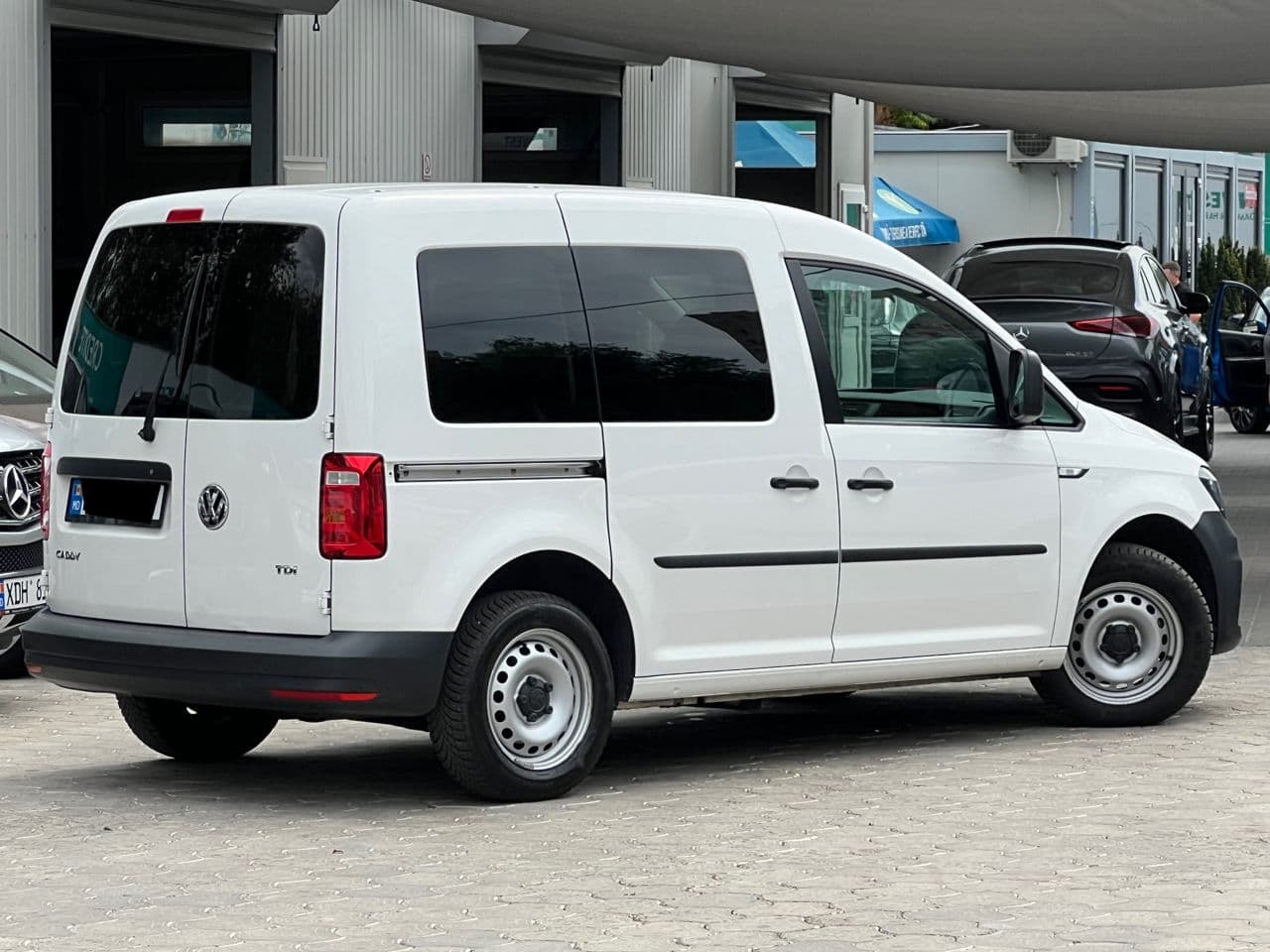 Volkswagen Caddy 2017 — Миниатюра 4