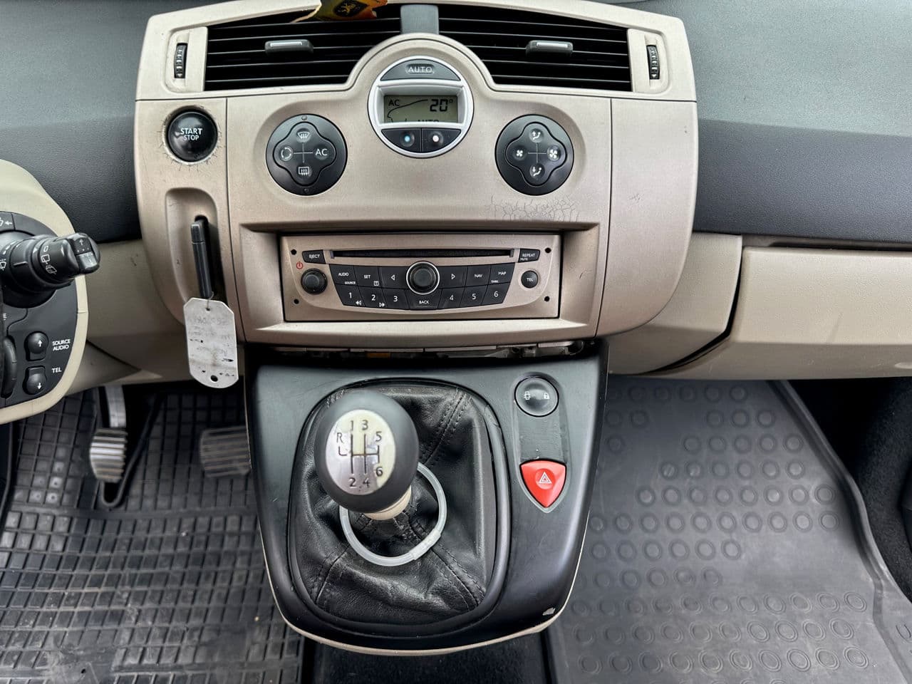 Renault Grand Scenic 2009 — Миниатюра 10