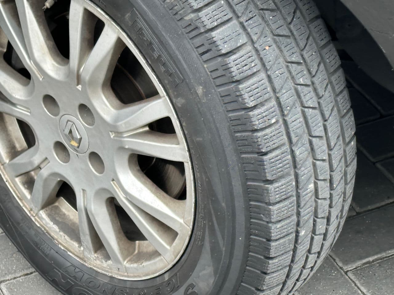 Renault Grand Scenic 2009 — Миниатюра 17
