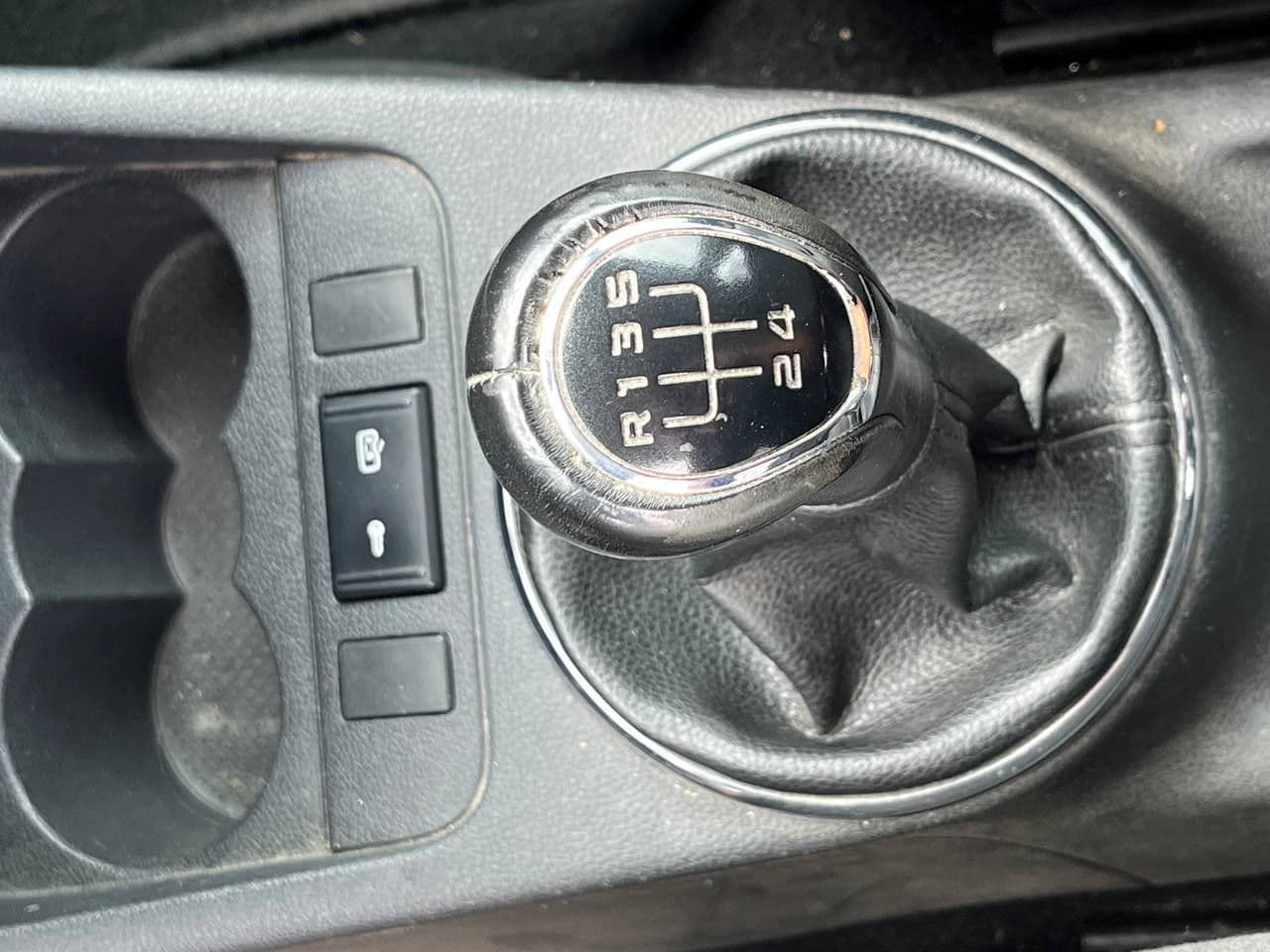 Skoda Fabia 2011 — Миниатюра 10