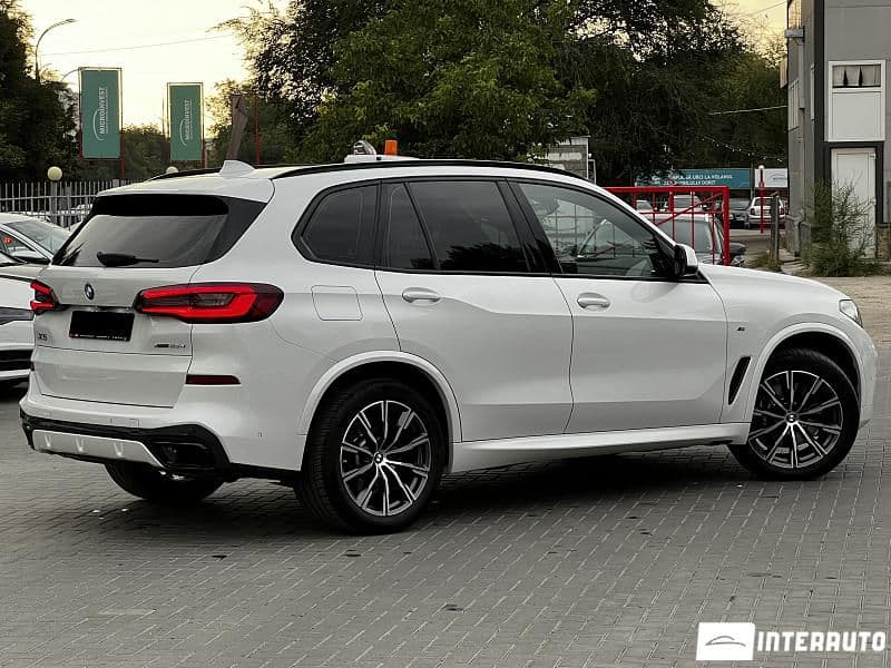 2021 BMW X5 2.5D — Miniatură 3