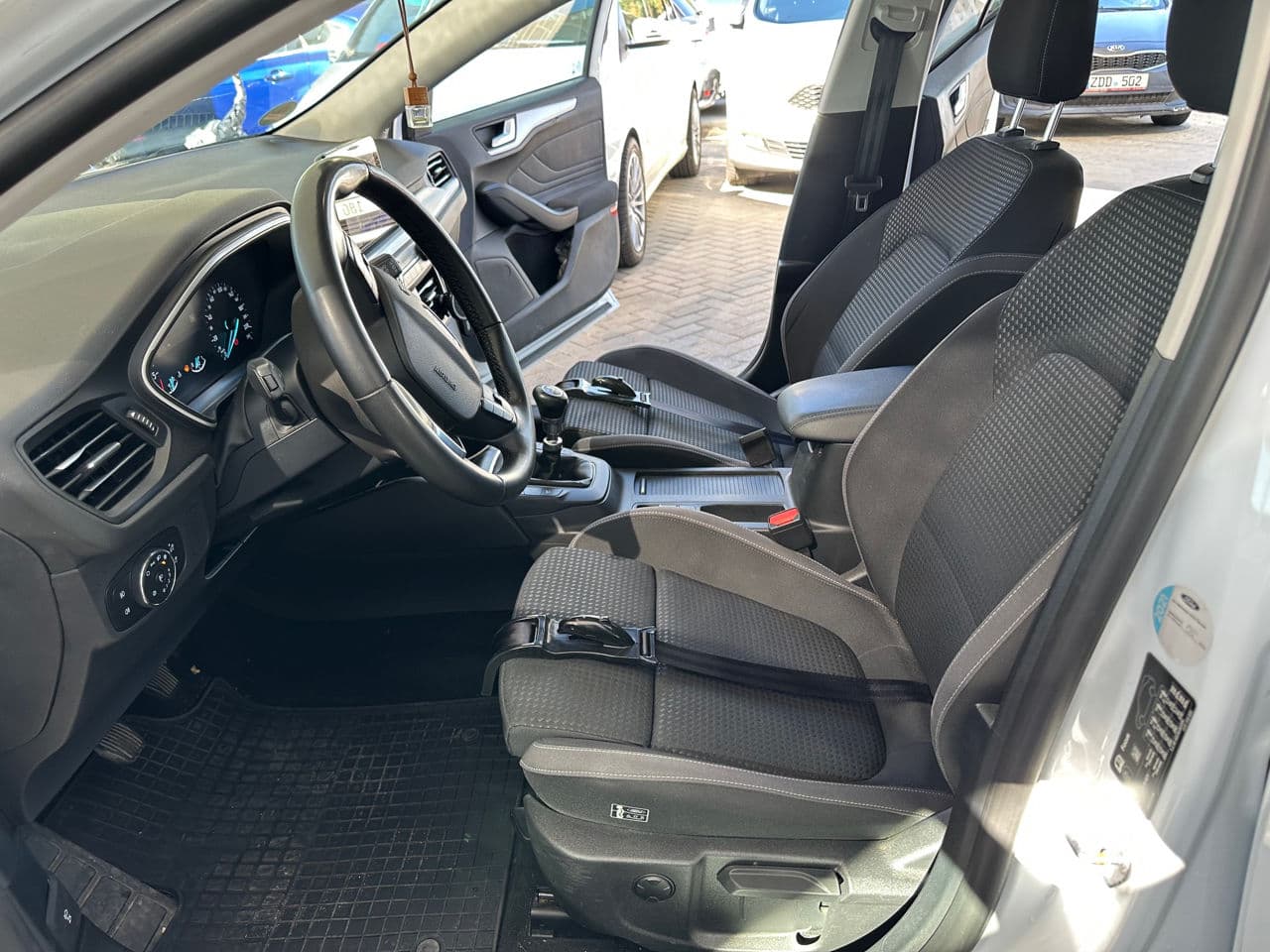 Ford Focus 2021 — Миниатюра 6