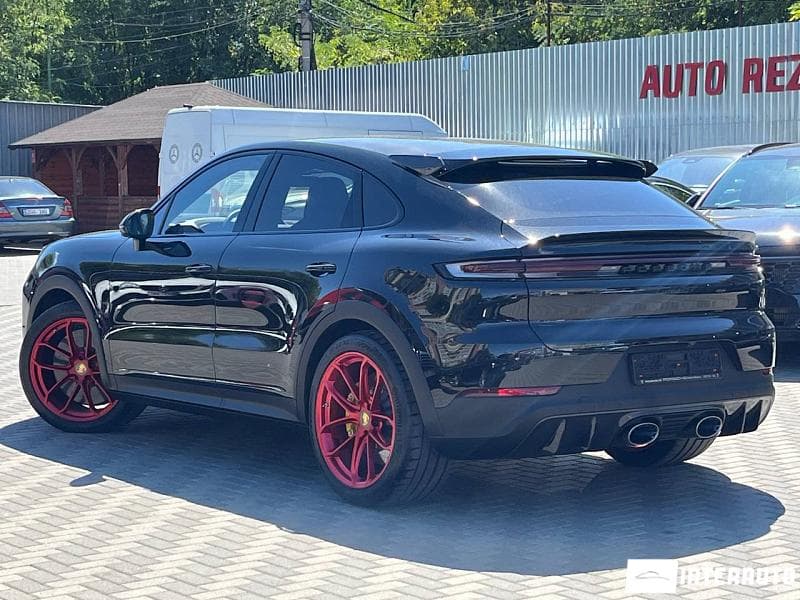 Porsche Cayenne Turbo GT Coupe 2025 — Миниатюра 4