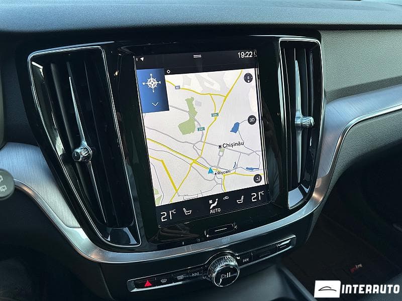 Volvo V 60 2019 — Миниатюра 12