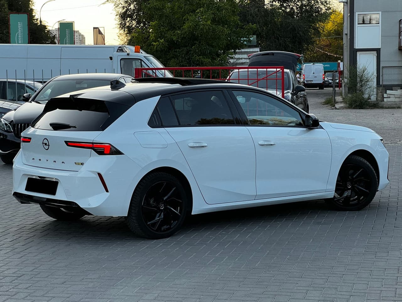 Opel Astra 2022 — Миниатюра 4