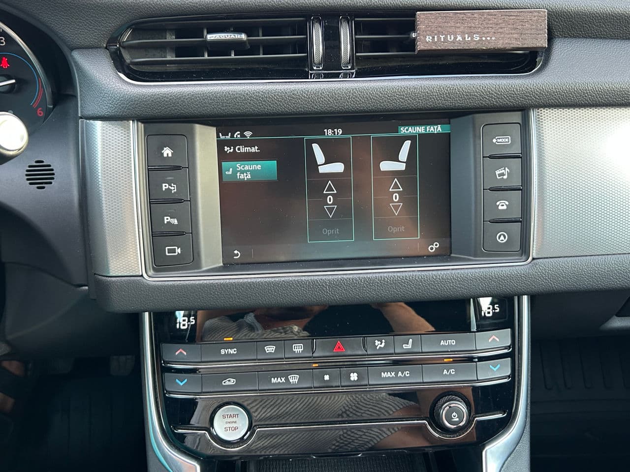 Jaguar XF 2015 — Миниатюра 15