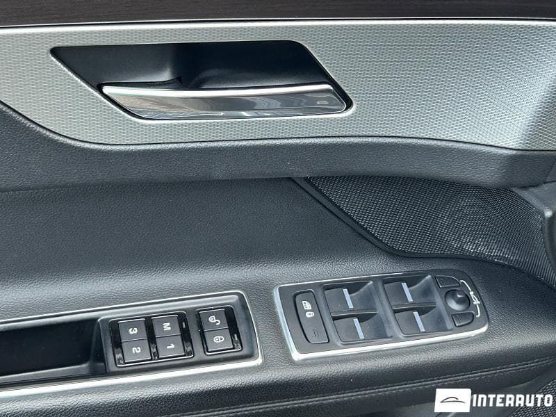 Jaguar XF 2015 — Миниатюра 9