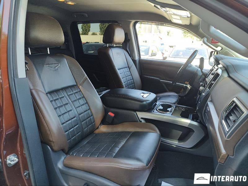 Nissan Titan 2018 — Миниатюра 8