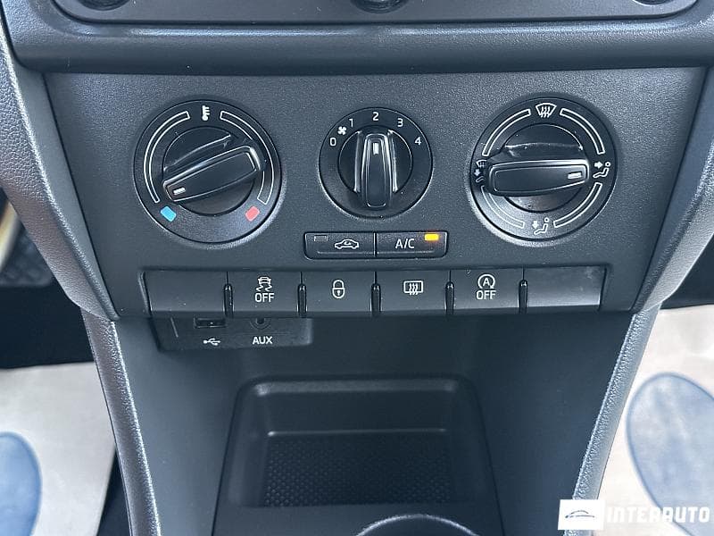 Skoda Rapid 2014 — Миниатюра 10