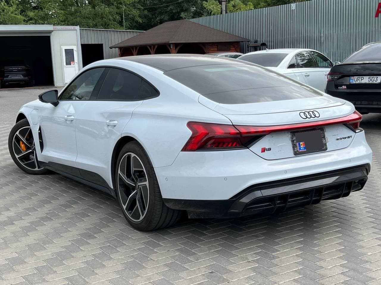 Audi RS E-tron GT 2023 — Миниатюра 3