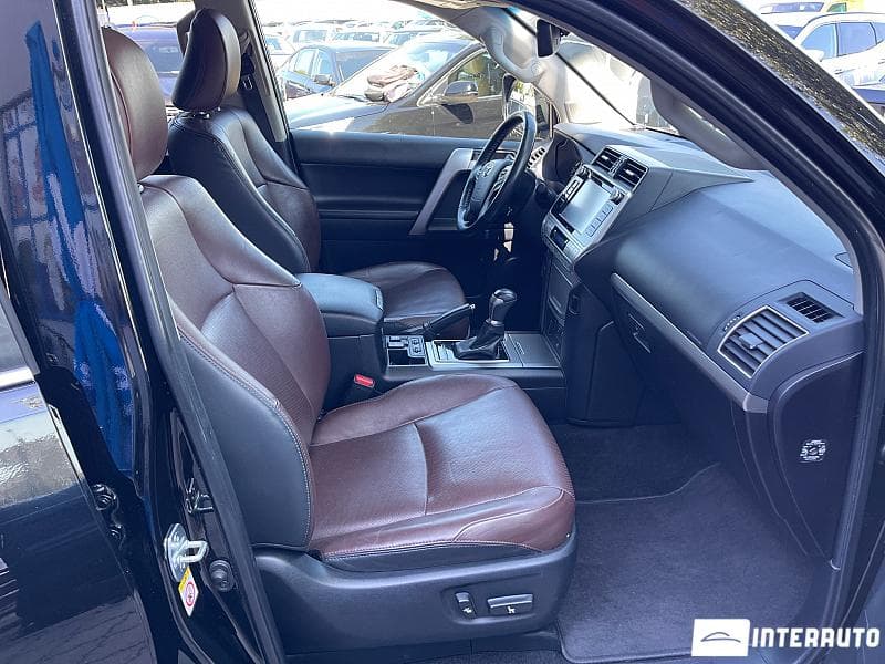 Toyota Land Cruiser Prado 2018 — Миниатюра 22
